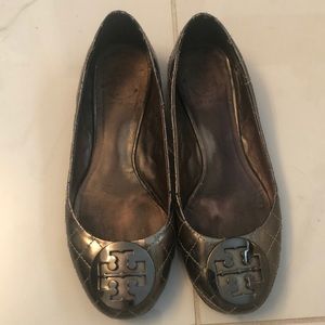 Tory Burch Quilted Gray/Silver flats